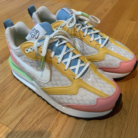 tropical sunset nike